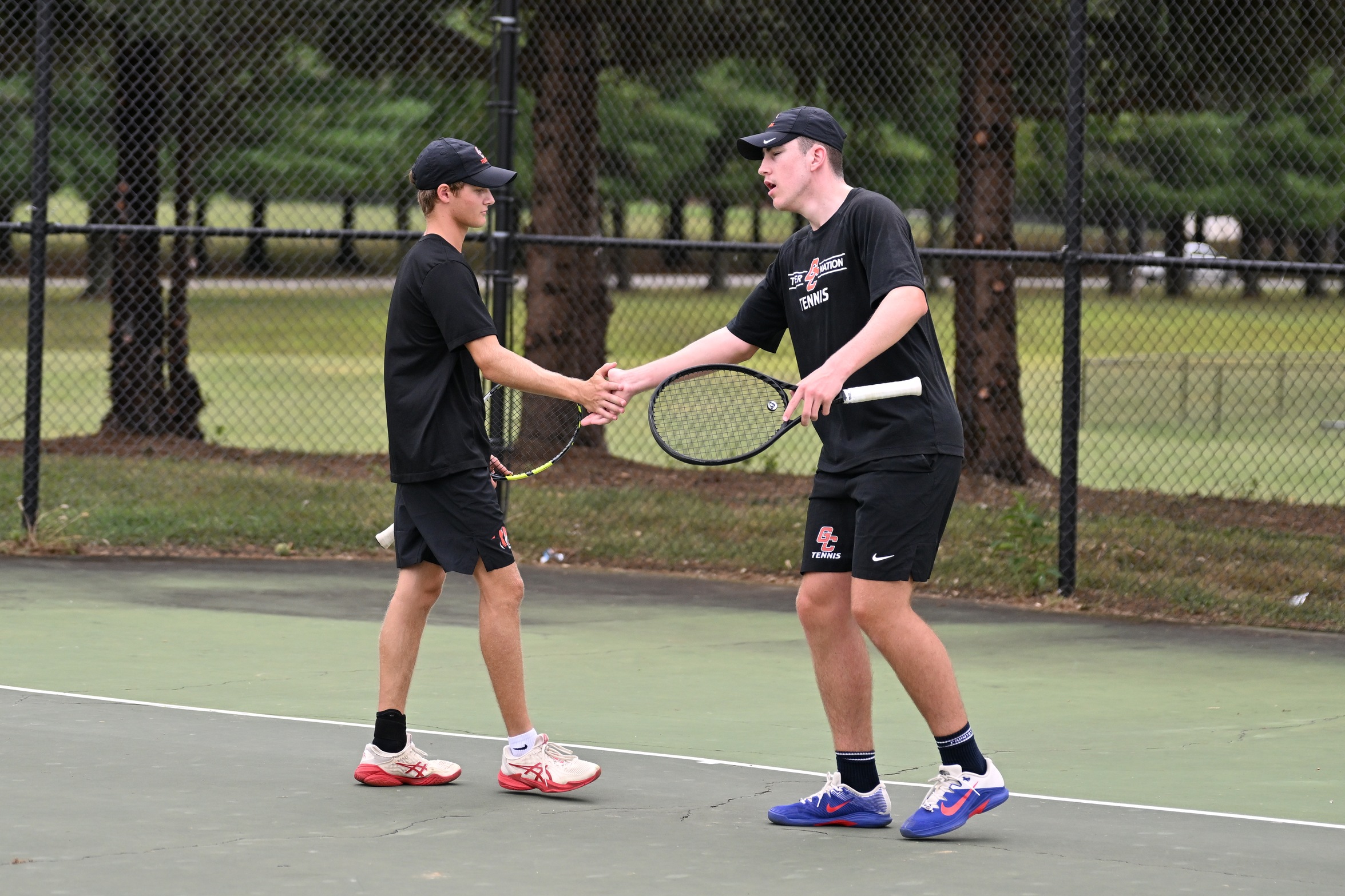 Tigers Take Down Bearcats 5-2 to Open Spring